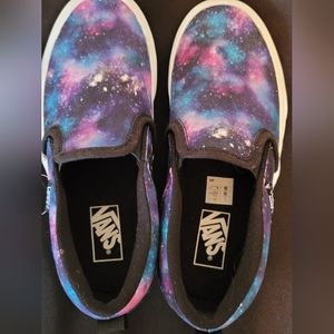 NWT VANS sneakers, girls size 2,multi color.